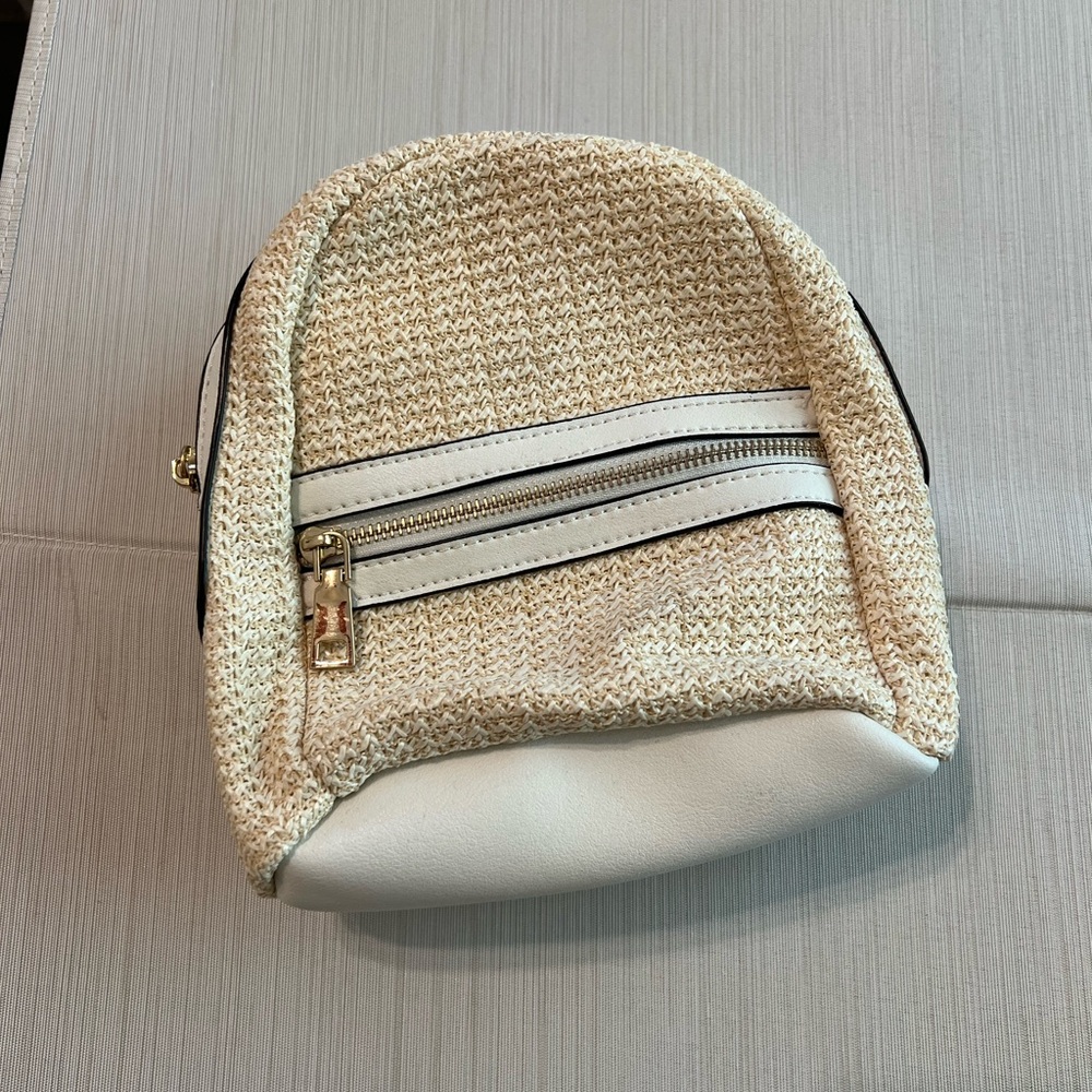 Raffia knit mini convertible backpack purse NWOT